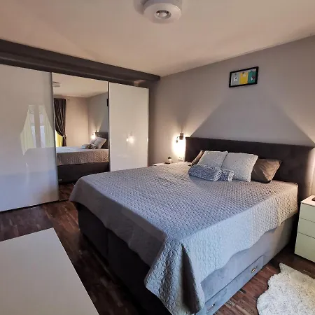 Apartman Lejla * Porec